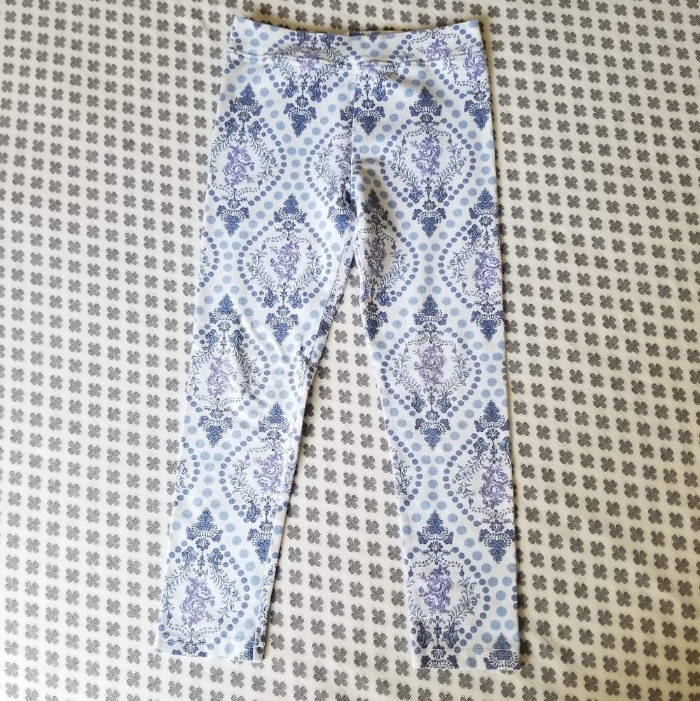 Adorable Hartstrings Leggings